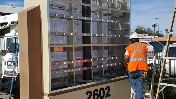 Is It Time To Convert Your Old Business Sign To LED?